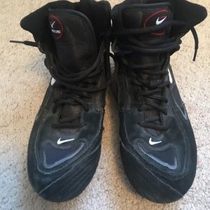 Nike men’s wrestling shoes